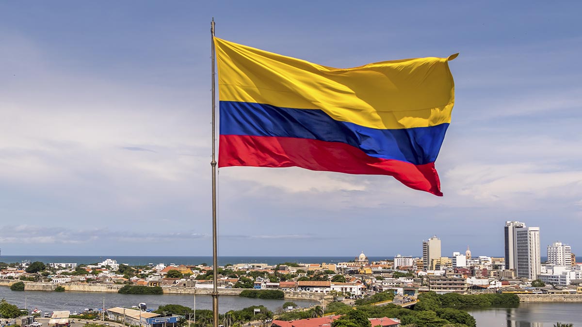 Bandeira colombiana em Cartagena das Índias
