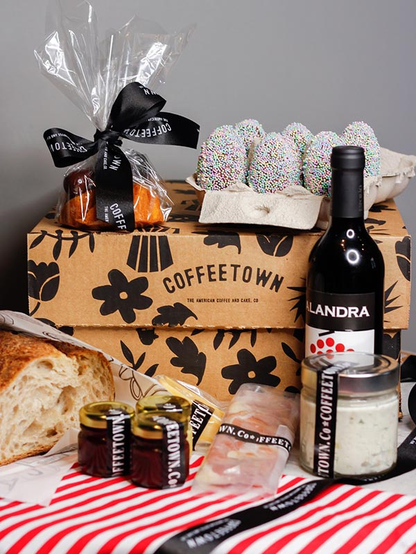 box coffeetown salvador