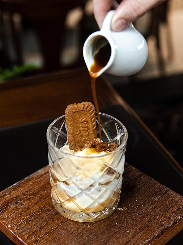Affogato, uma das novas sobremesas da Cantina Volpi em Salvador