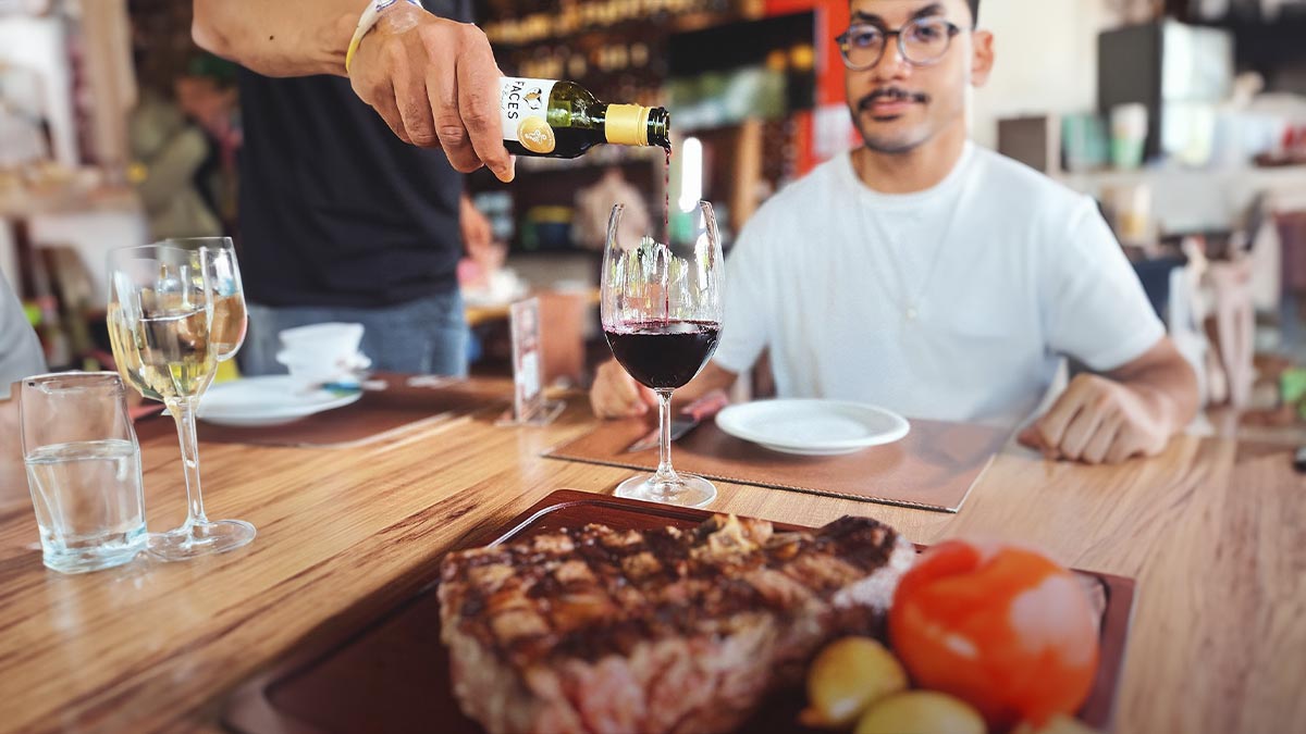 Sertanejo na Mesa no Restaurante La Pulperia